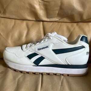 Reebok Sneakers Size:10
